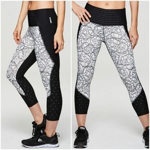 RBX Studio Sketchy Floral Capri Leggings